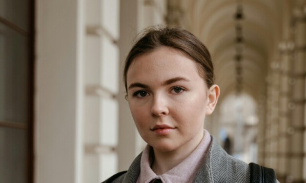 Uczeń lub student może od marca dorobić więcej do renty rodzinnej