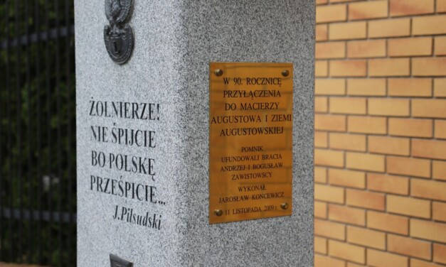 W Augustowie upamiętniono 91. rocznicę śmierci Marszałka Józefa Piłsudskiego